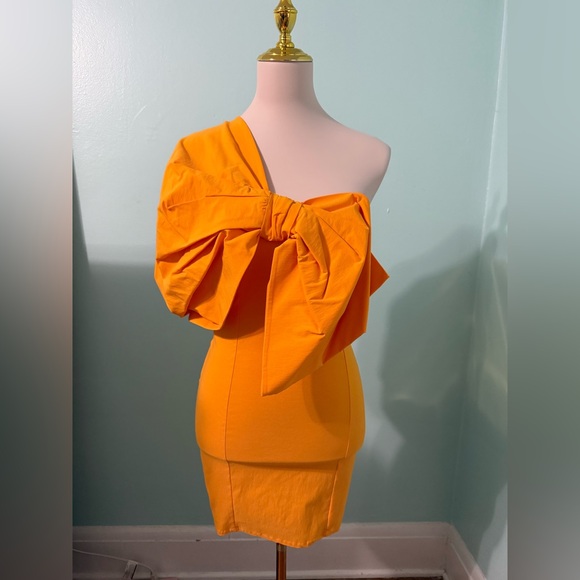 🆕 Zara One Shoulder Dress - Picture 2 of 5